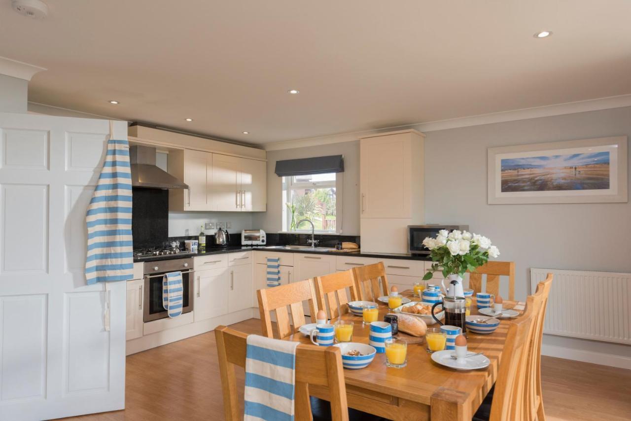 Fistral Hot Tub House For 8 On Retallack Resort New Quay Esterno foto